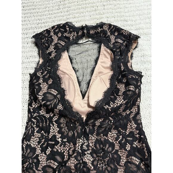 Betsy & Adam Maxi Mermaid Lace Dress Formal Cut Out Back Lined Size 6 Black Nude - Picture 5 of 16